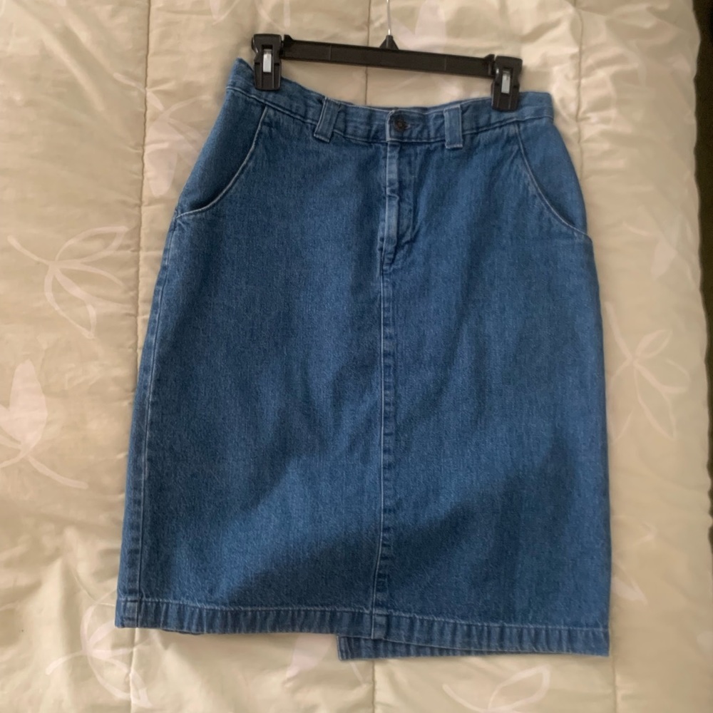Denim skirt